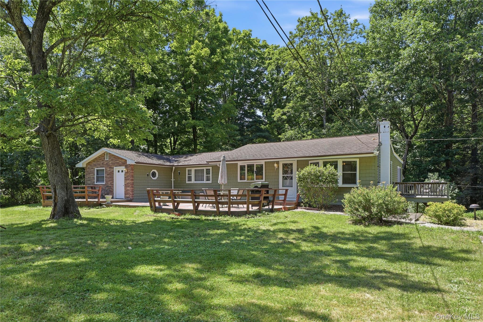 23 Leggett Road Property Photo 1