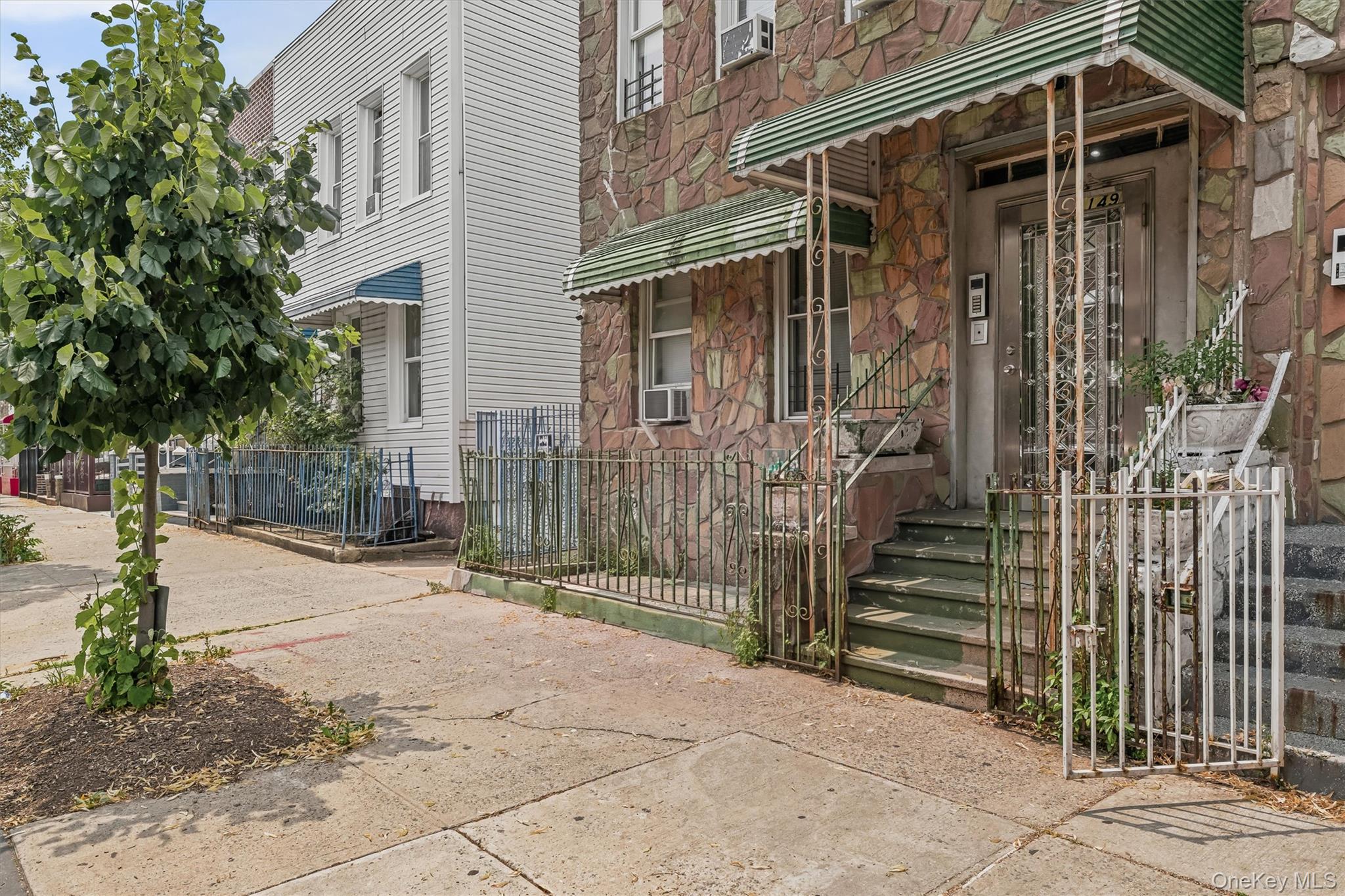 1149 Croes Avenue Property Photo 2