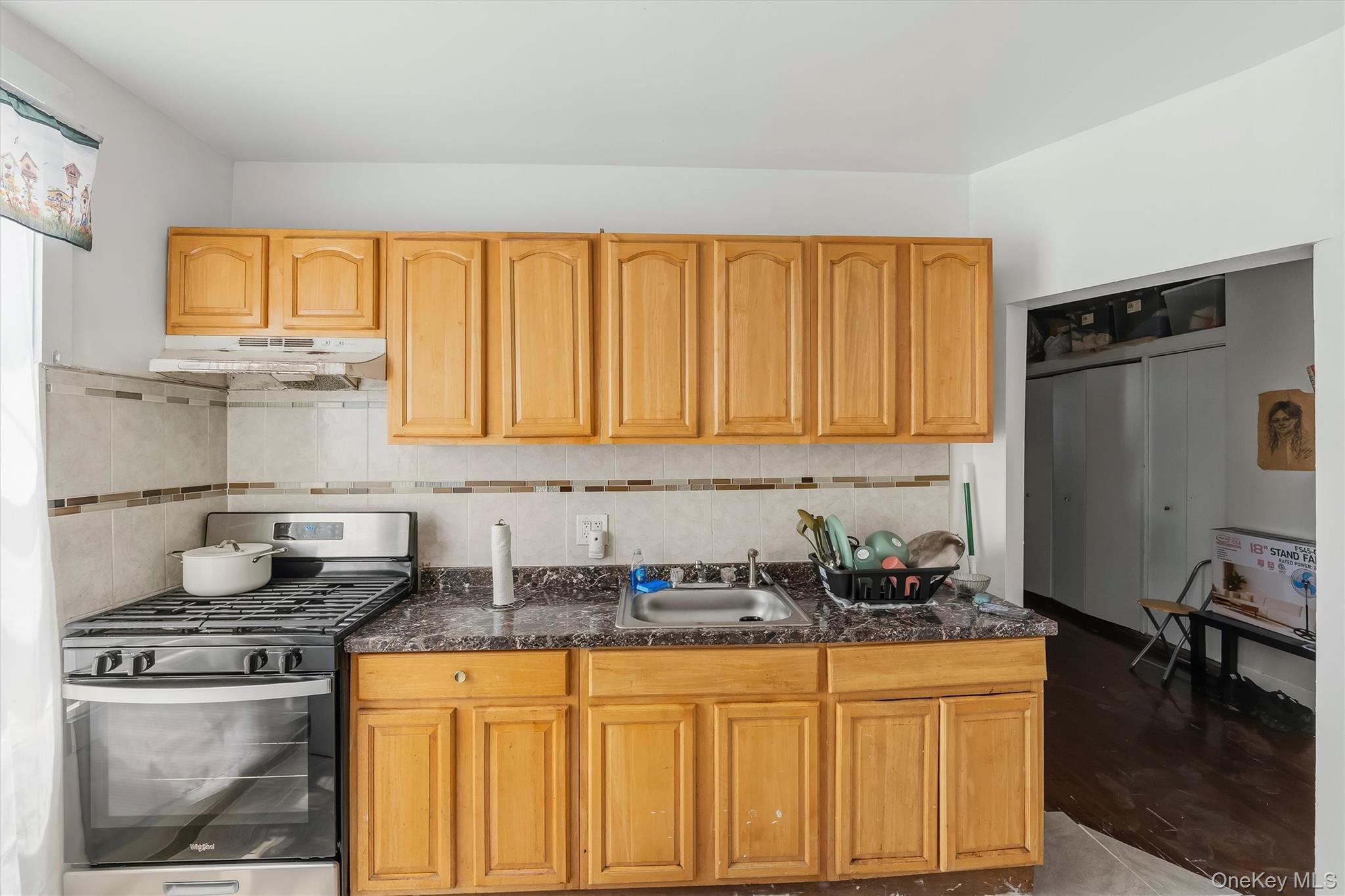 1149 Croes Avenue Property Photo 14