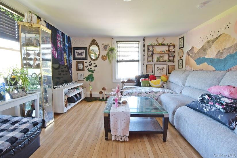 478 Marcy Avenue Property Photo 3