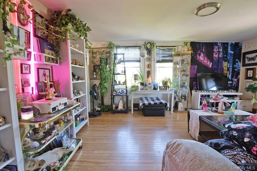 478 Marcy Avenue Property Photo 4