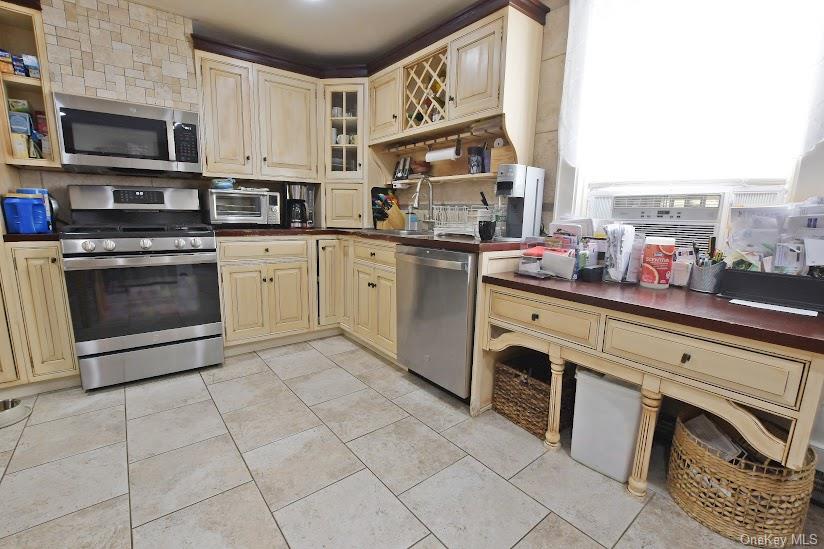 478 Marcy Avenue Property Photo 26