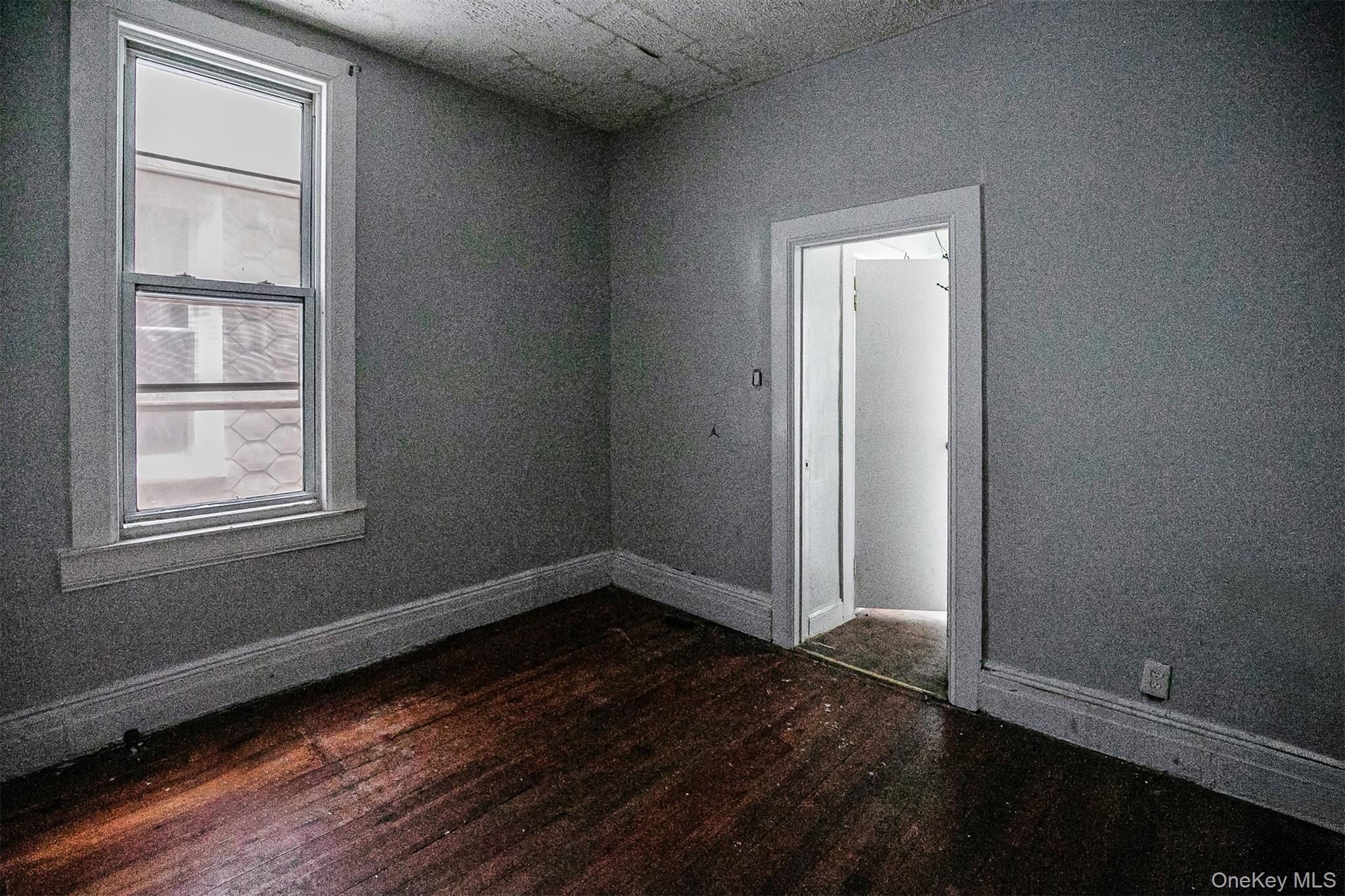406 Linden Street Property Photo 6