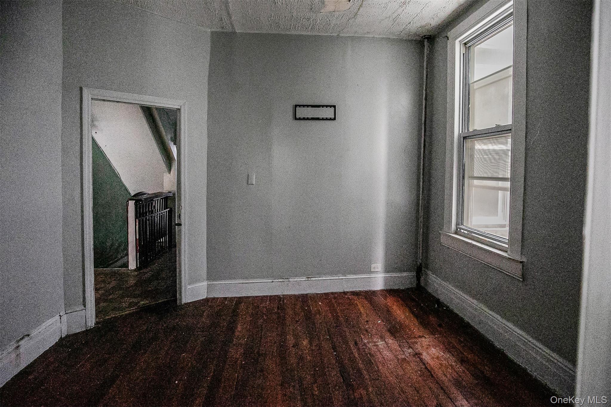 406 Linden Street Property Photo 10