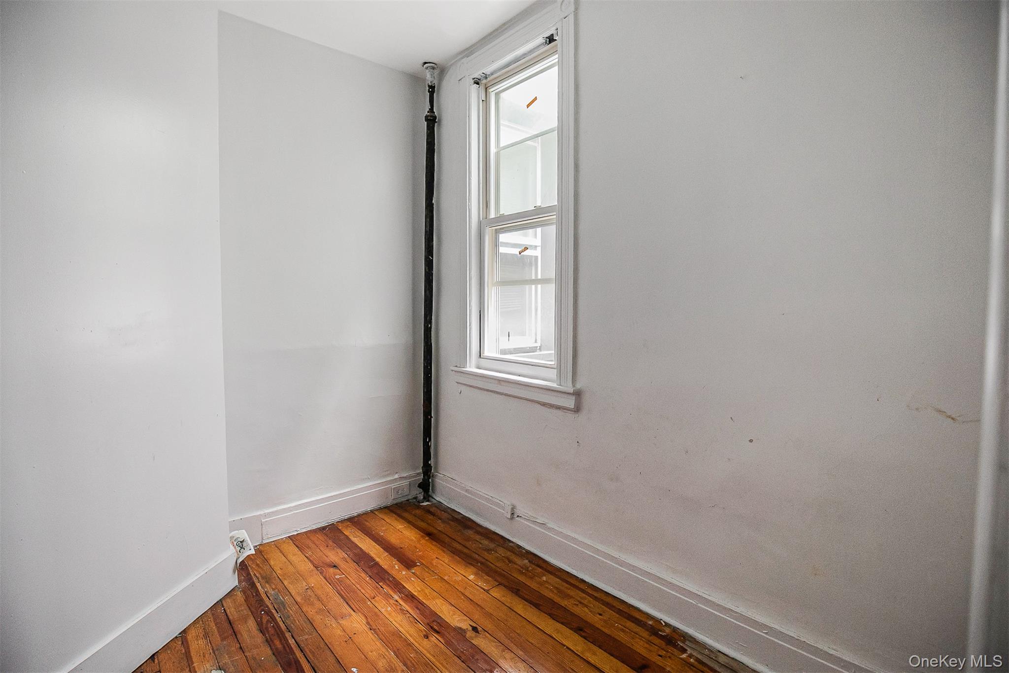 406 Linden Street Property Photo 17
