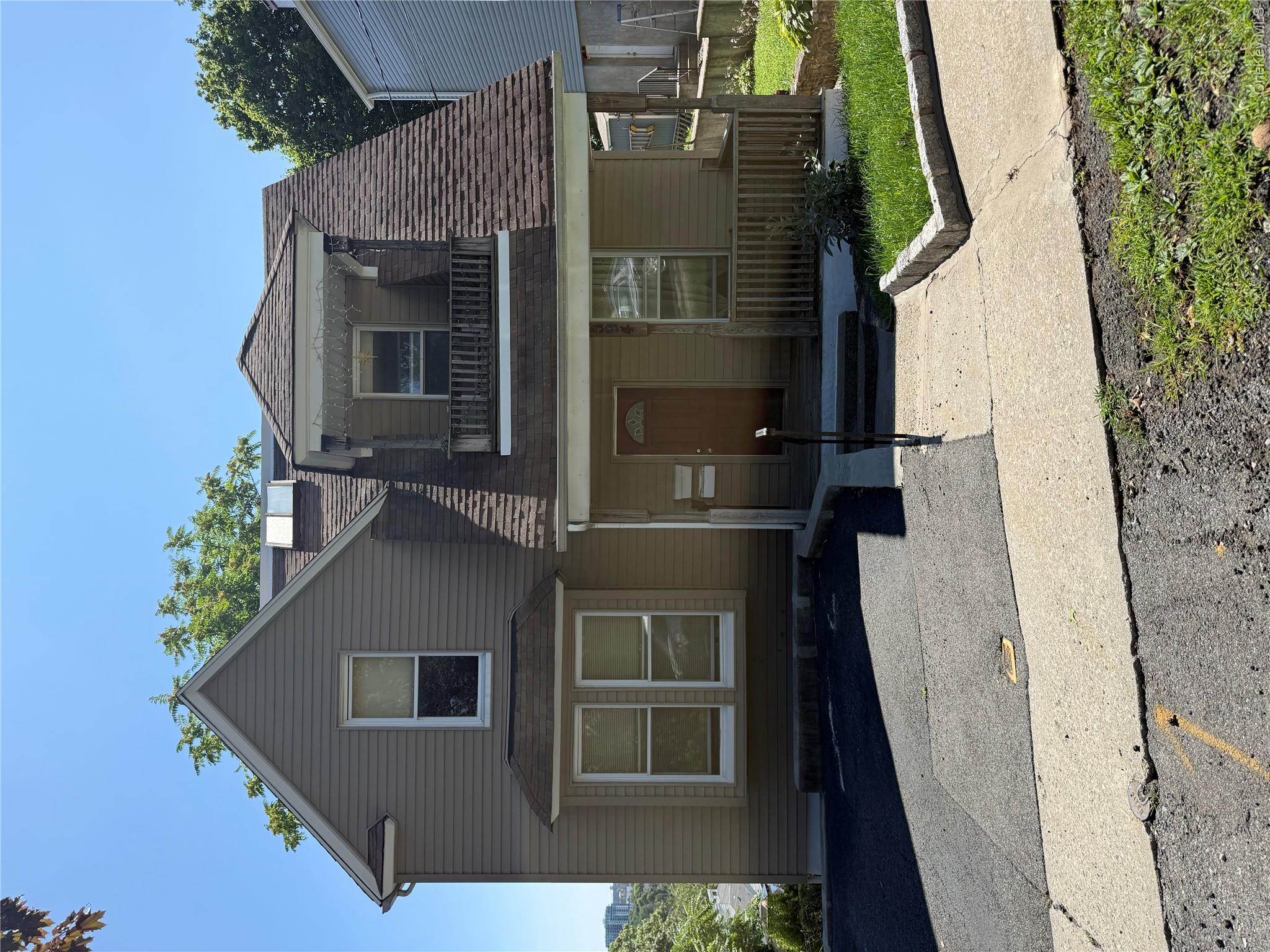 394 Upland Avenue Property Photo 1