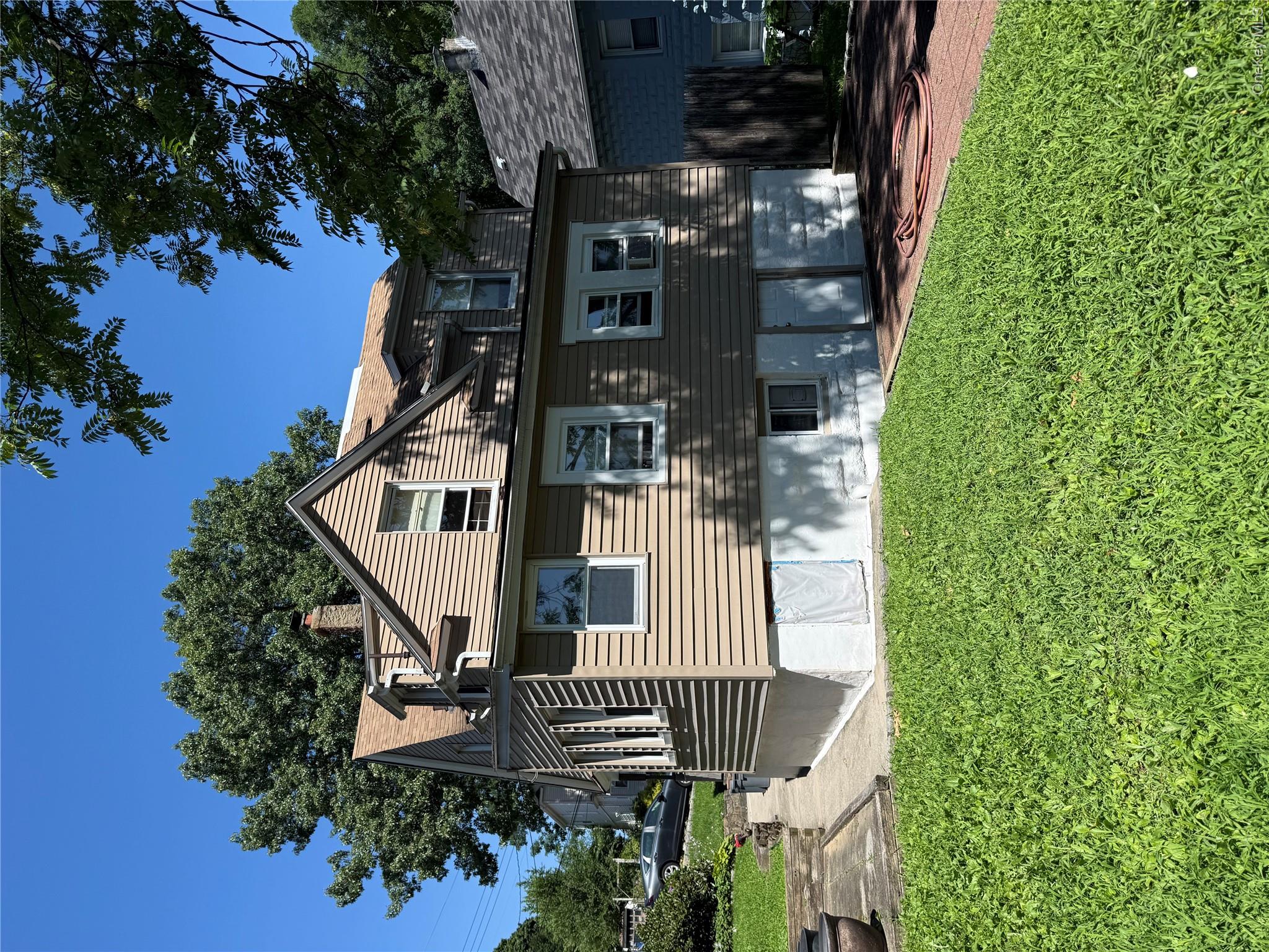 394 Upland Avenue Property Photo 3