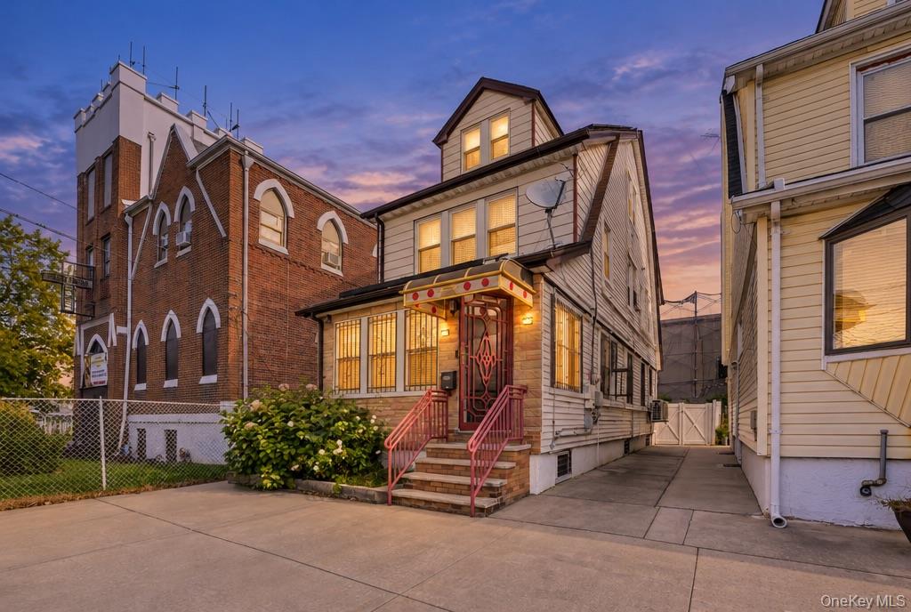 10931 135th Street Property Photo 1