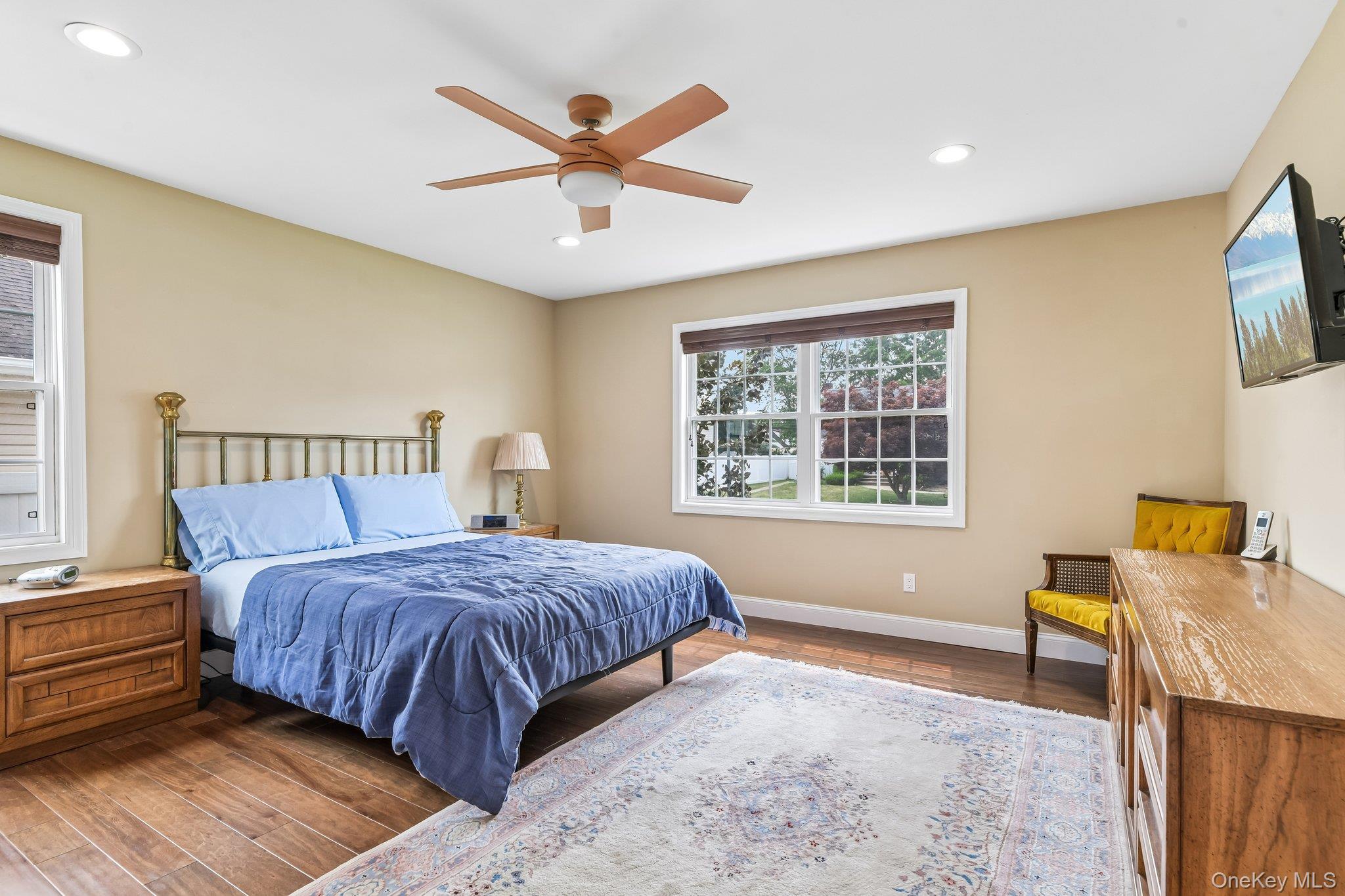1063 Barrie Avenue Property Photo 8