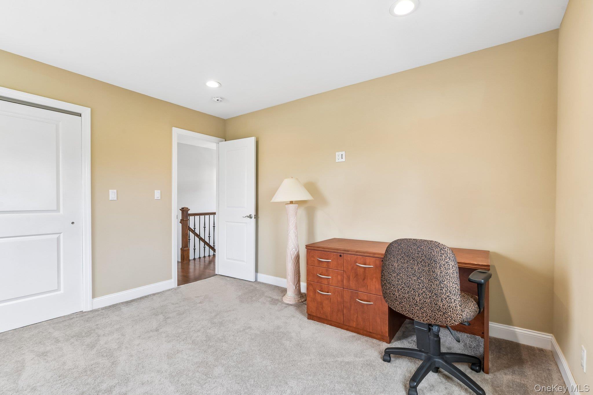 1063 Barrie Avenue Property Photo 17