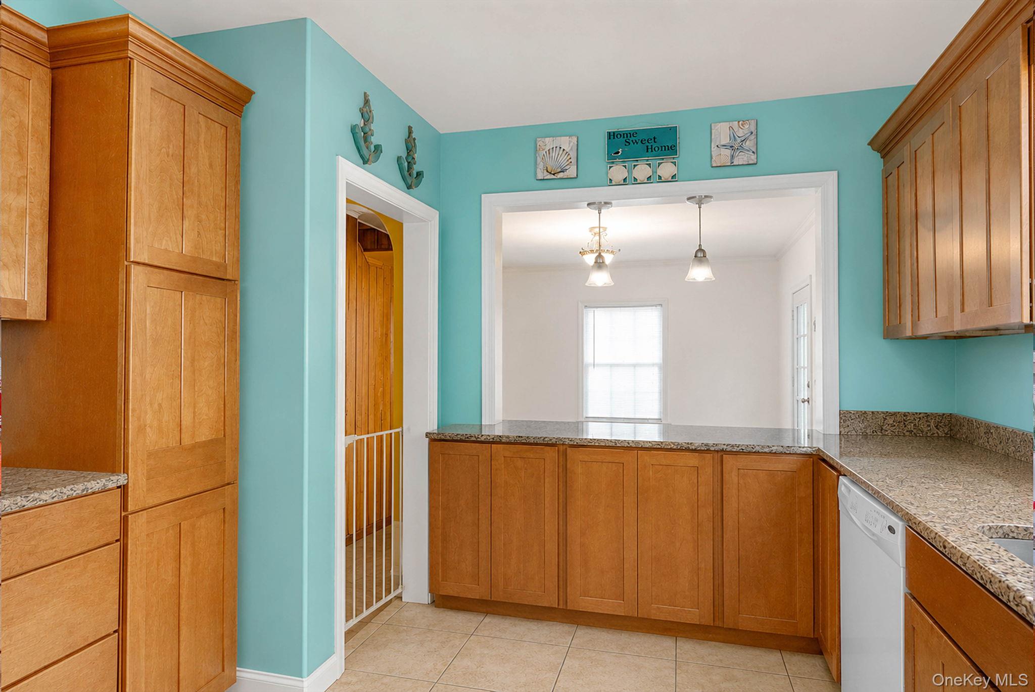 218 Venetian Boulevard Property Photo 14