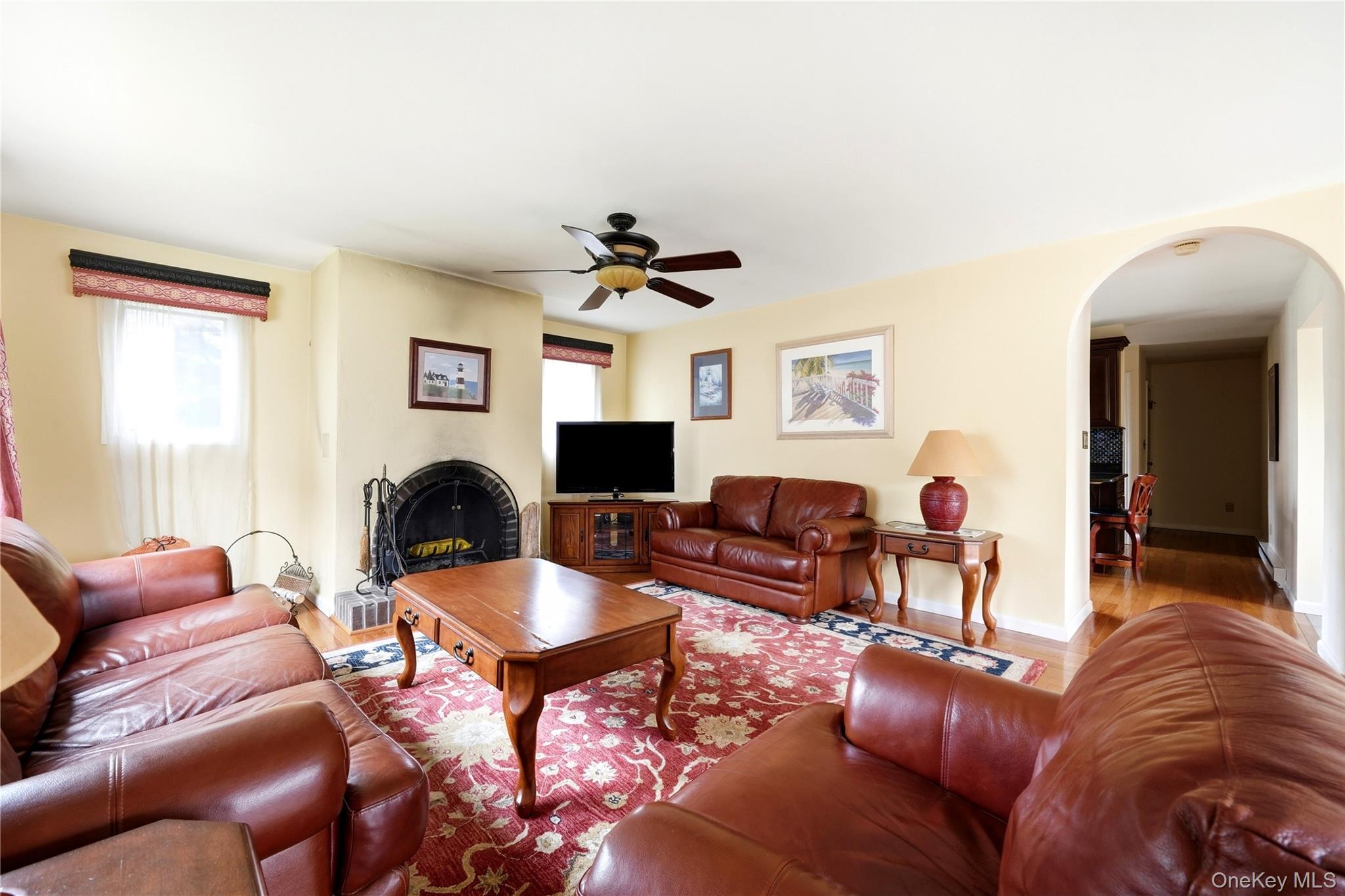 88 Central Avenue Property Photo 4