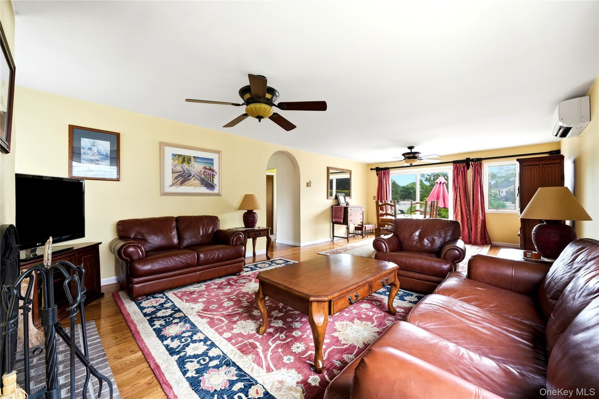 88 Central Avenue Property Photo 5