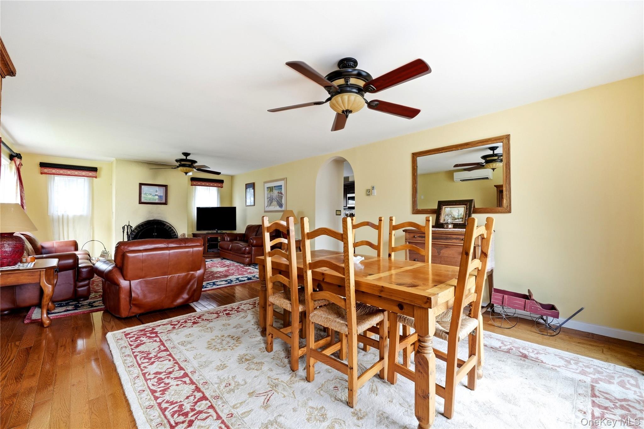 88 Central Avenue Property Photo 9