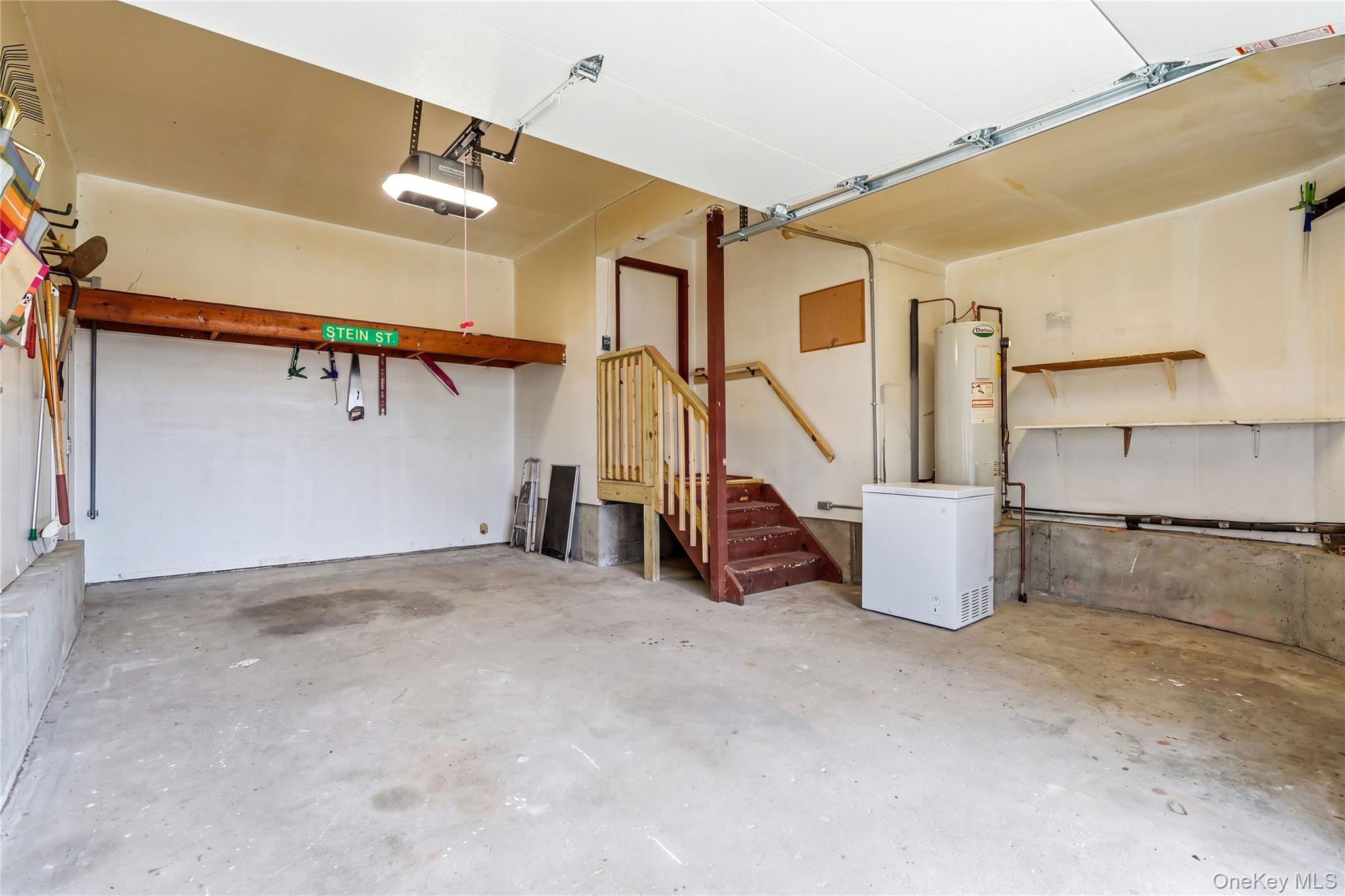 88 Central Avenue Property Photo 25