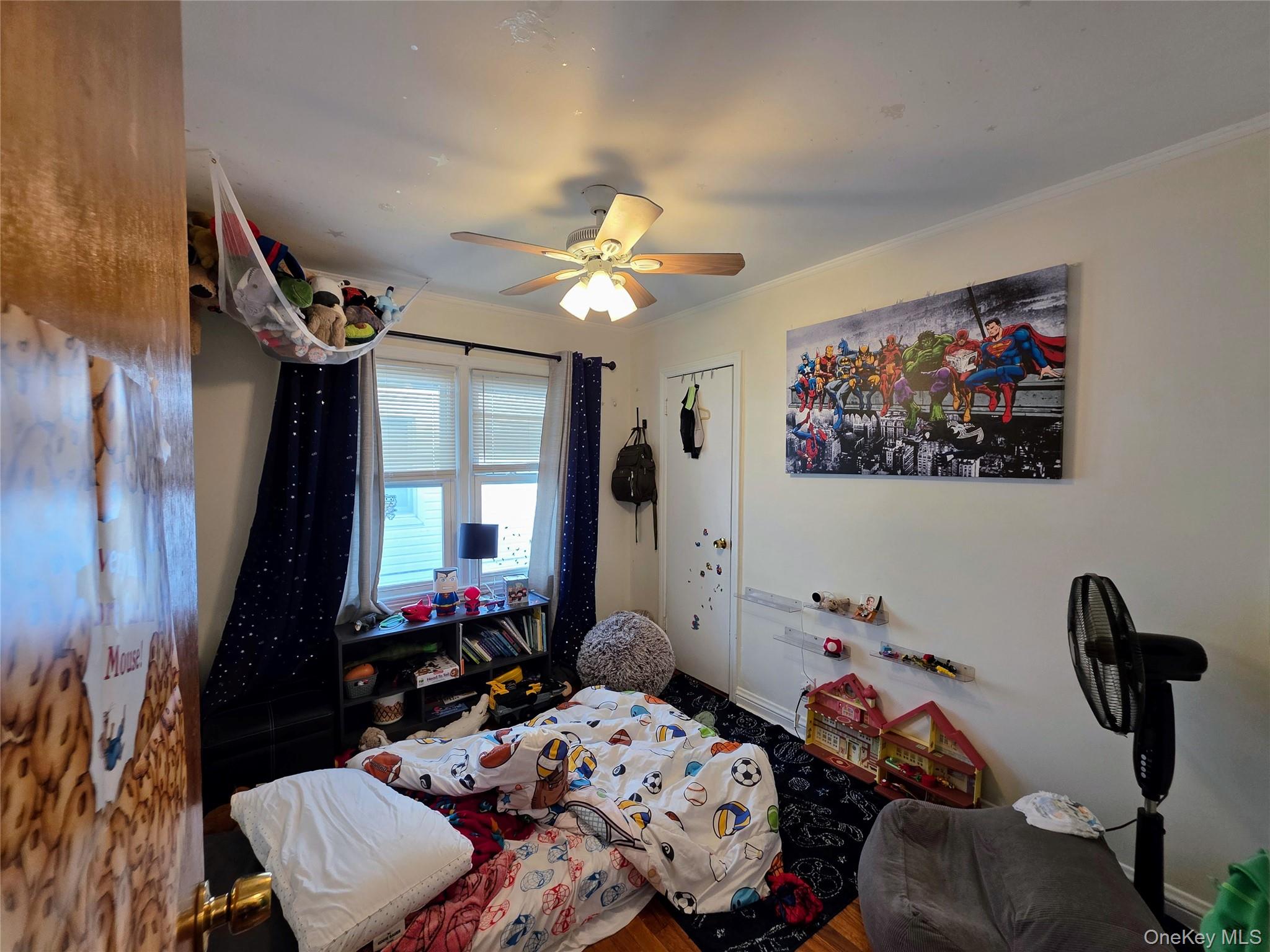 537 E Chester Street Property Photo 9