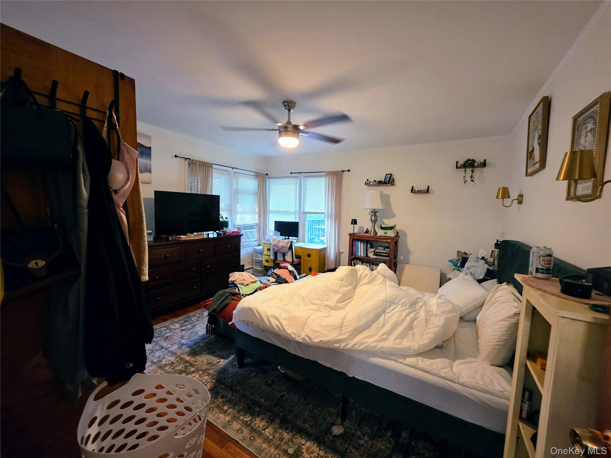 537 E Chester Street Property Photo 10