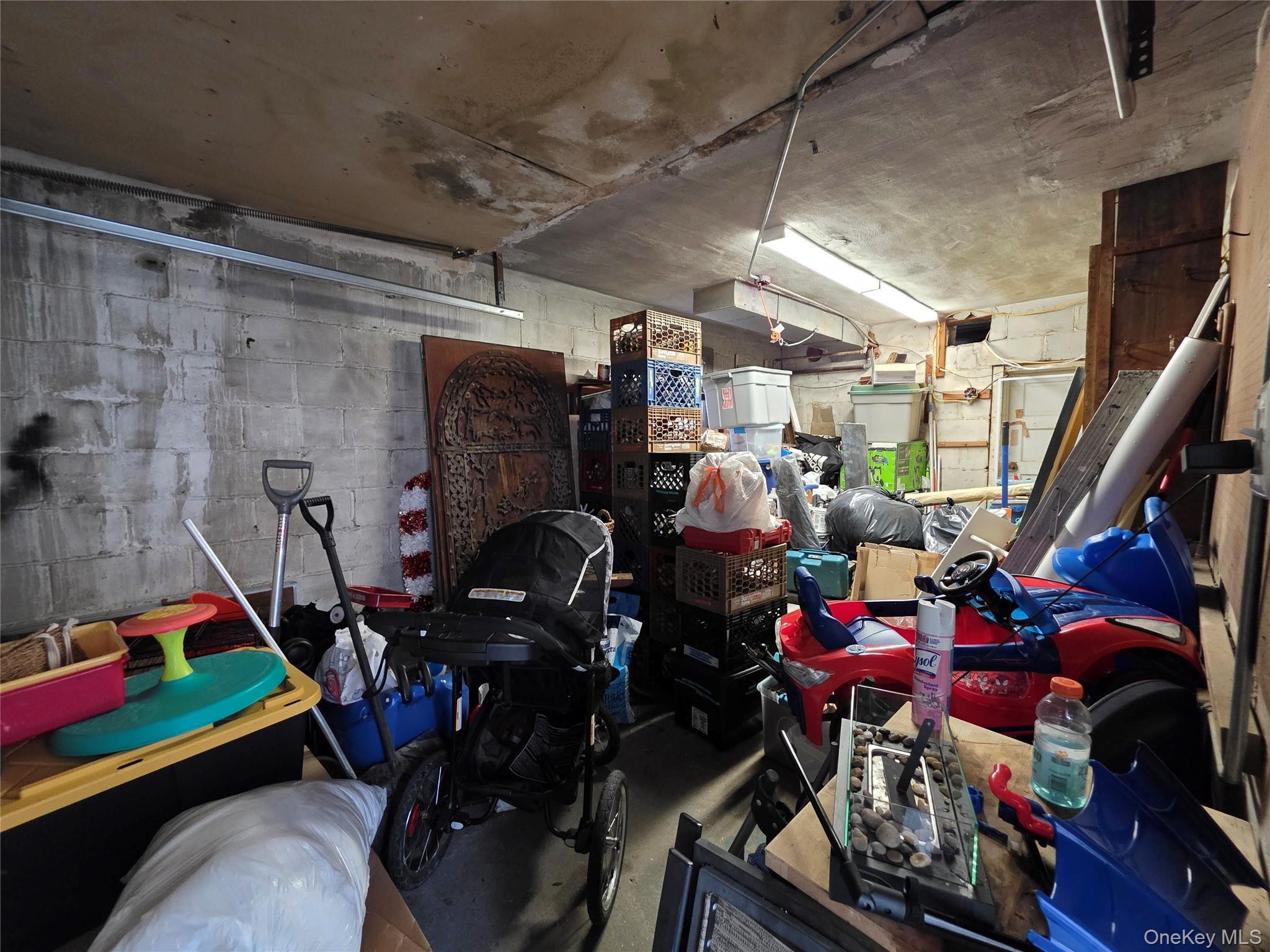 537 E Chester Street Property Photo 16