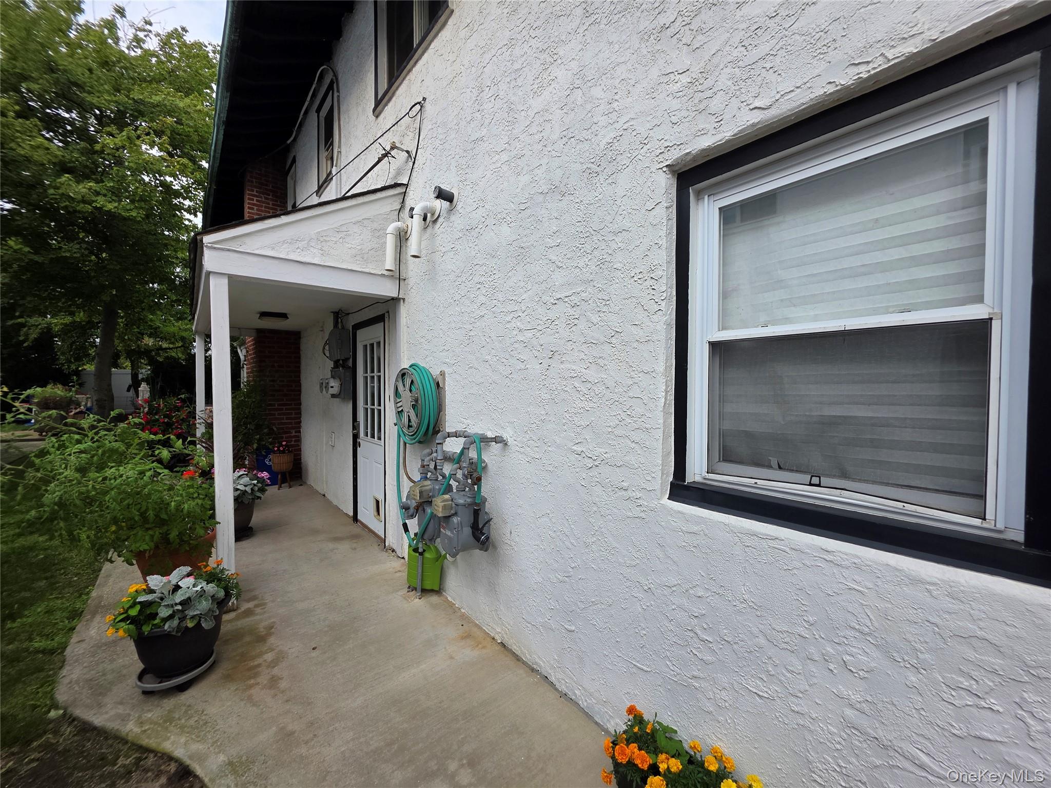 537 E Chester Street Property Photo 19