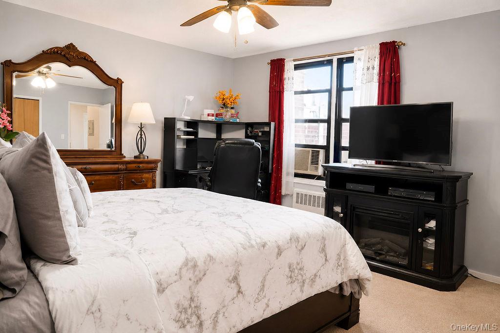 270 North Broadway 4a Property Photo 22