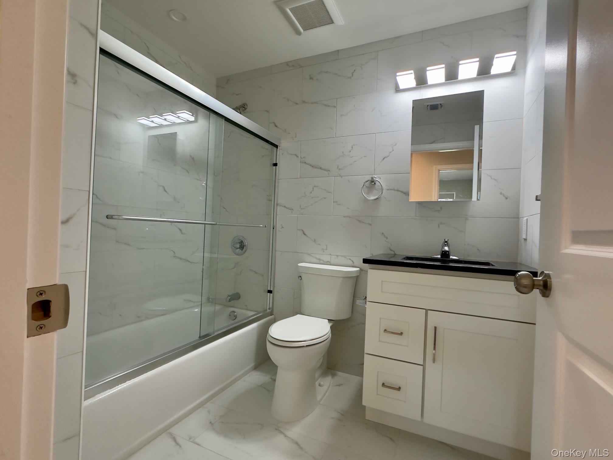 25 Walnut Street Property Photo 7