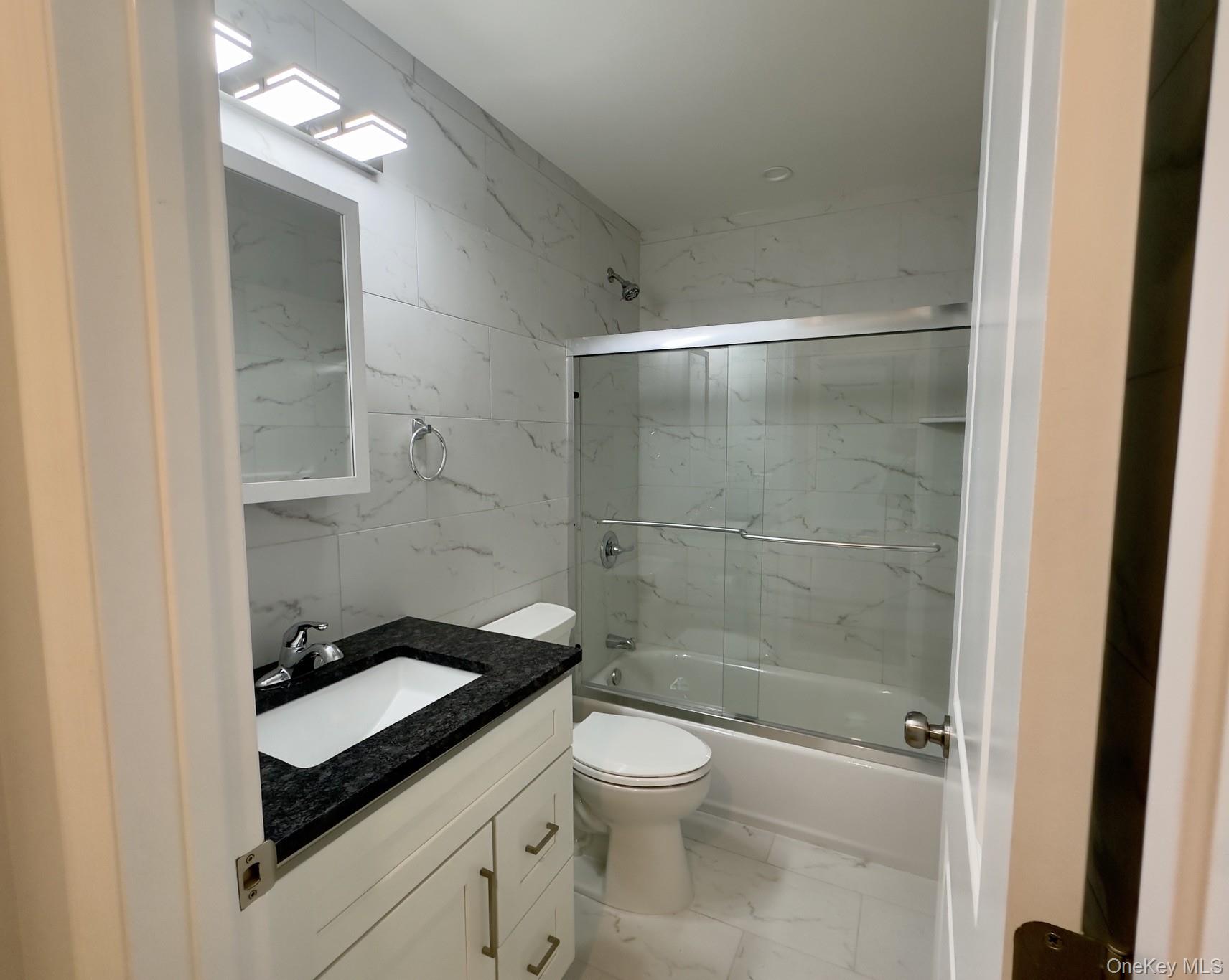 25 Walnut Street Property Photo 15