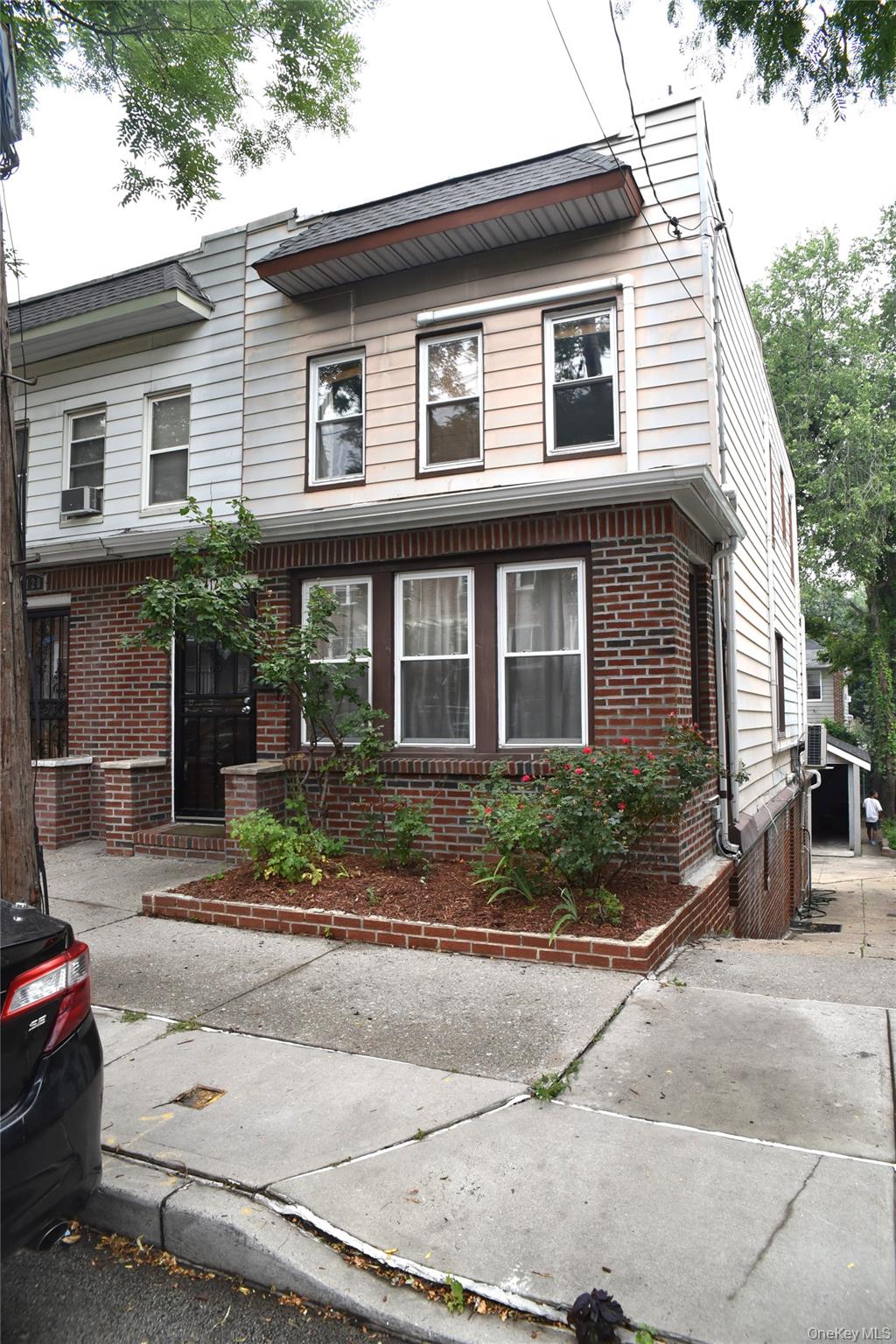 4126 Digney Avenue Property Photo 2