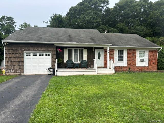 107 Constable Drive Property Photo 1