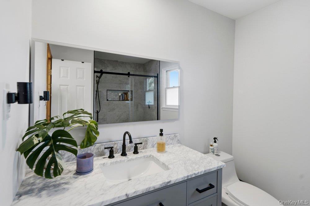 2066 Washington Avenue Property Photo 31