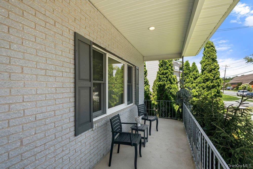 2066 Washington Avenue Property Photo 47