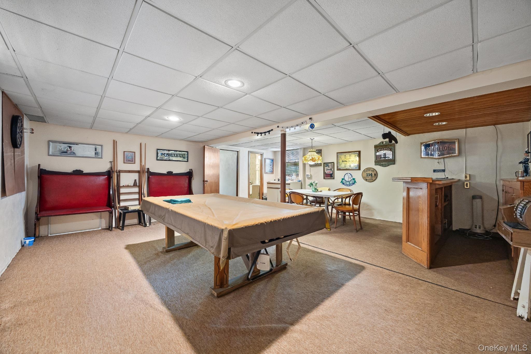 2745 Woodhull Avenue Property Photo 33