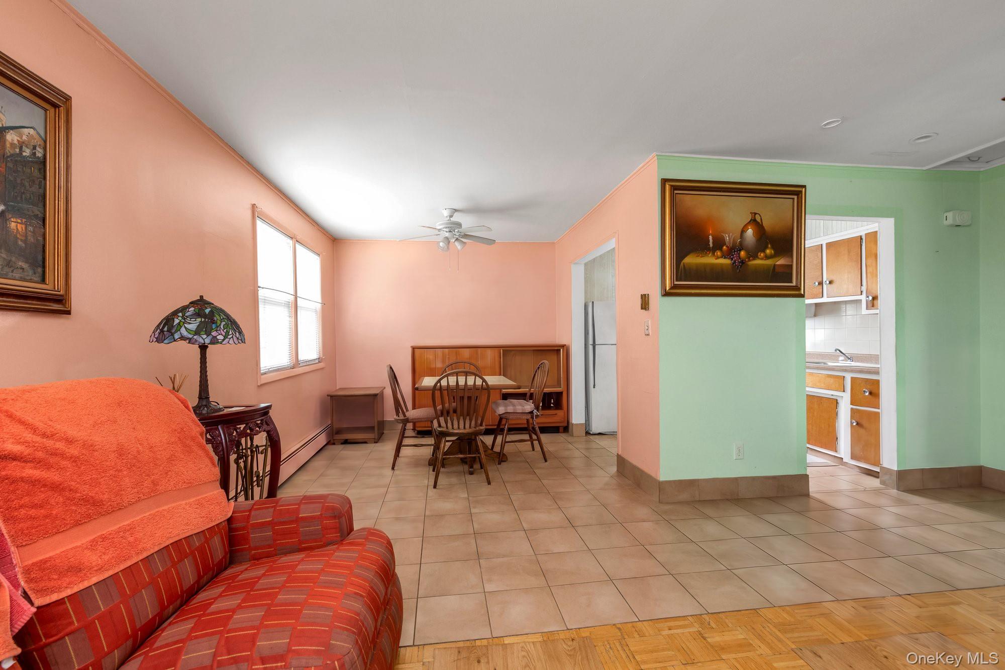 440 E Park Avenue Property Photo 15
