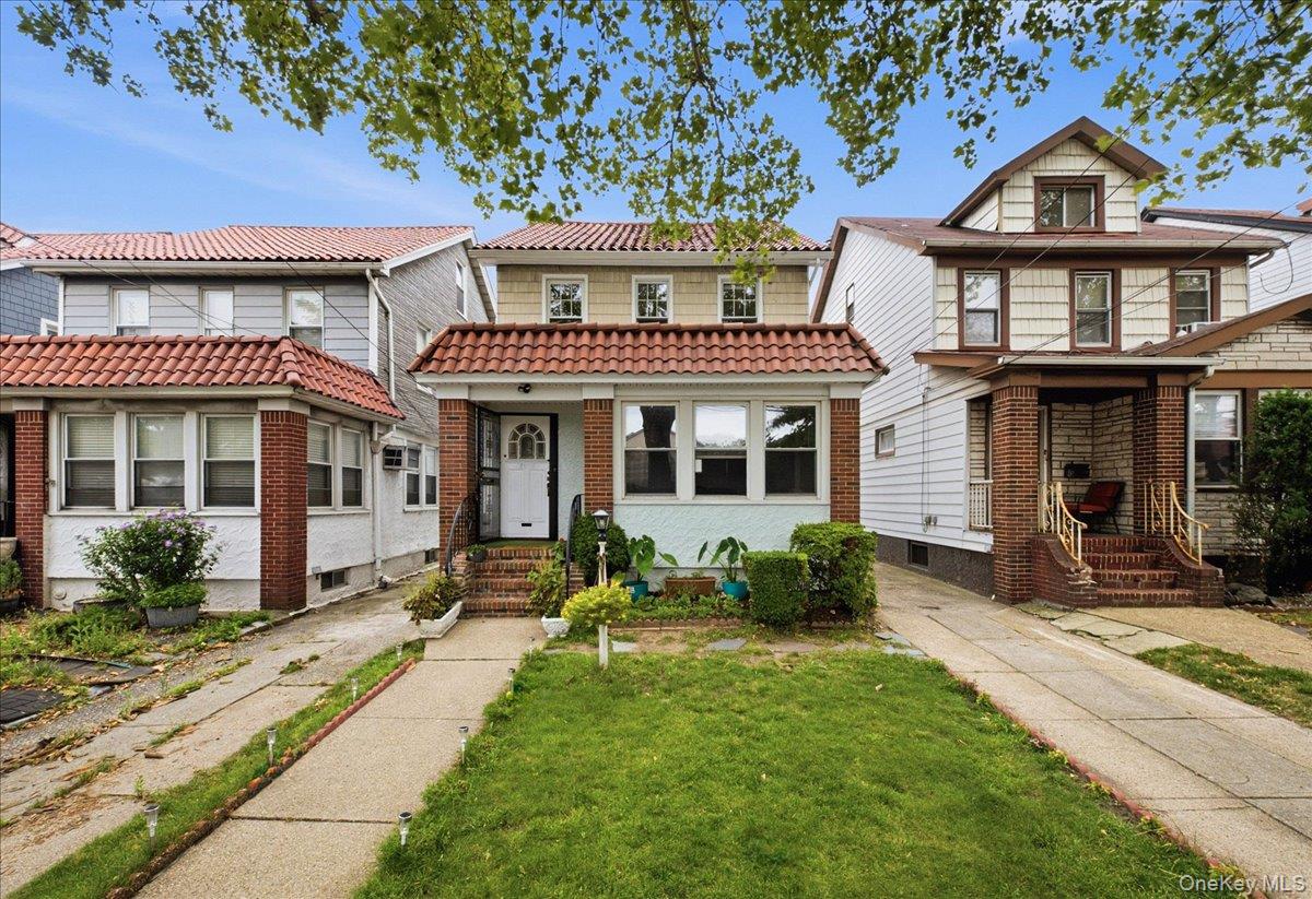 80-25 Woodhaven Boulevard Property Photo 1