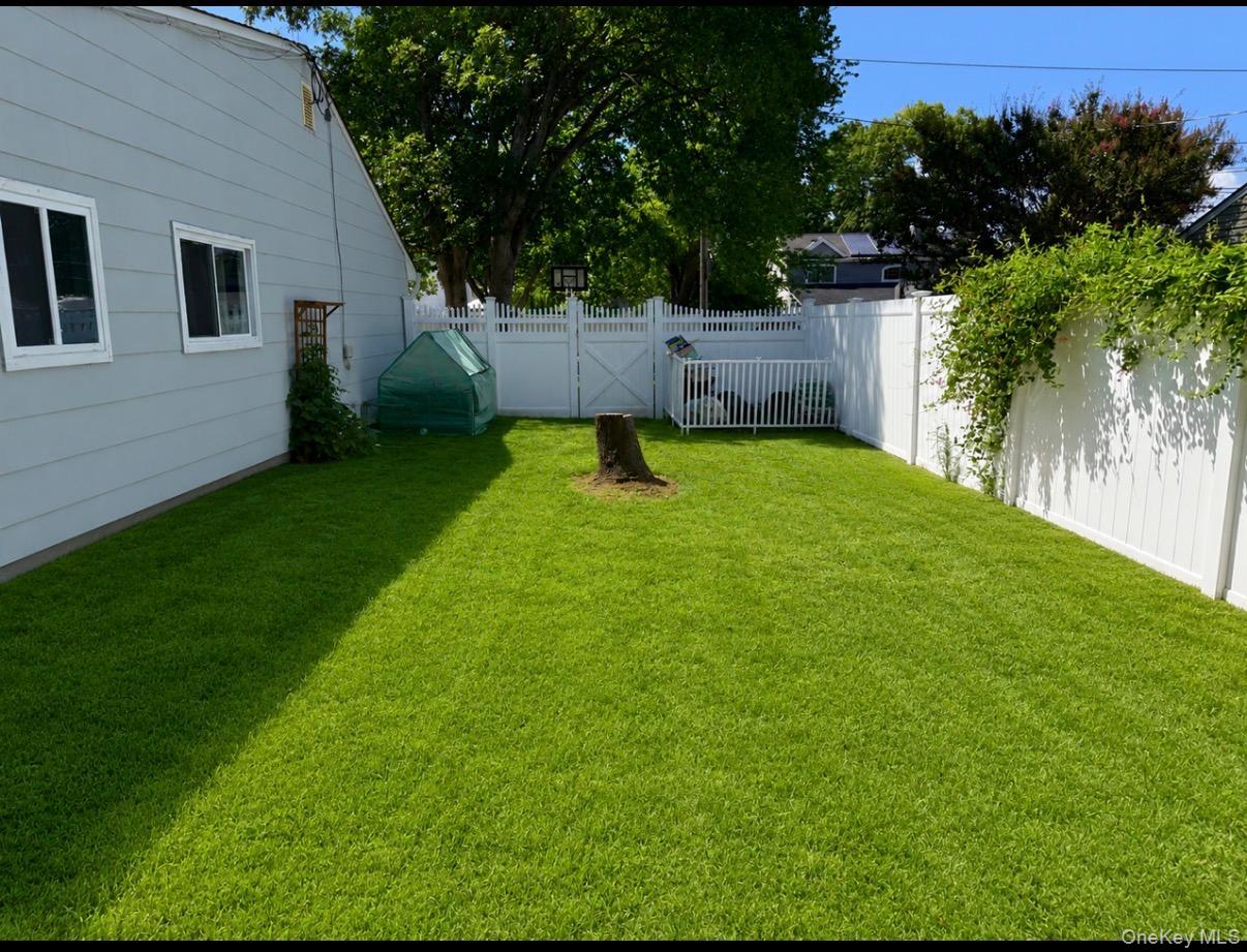 65 Biscayne Drive Property Photo 19