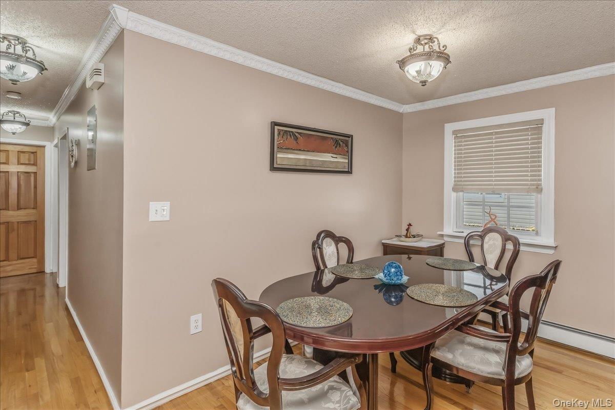 10752 Remington Street Property Photo 6