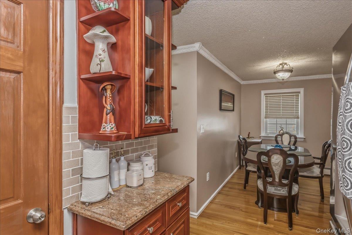 10752 Remington Street Property Photo 8