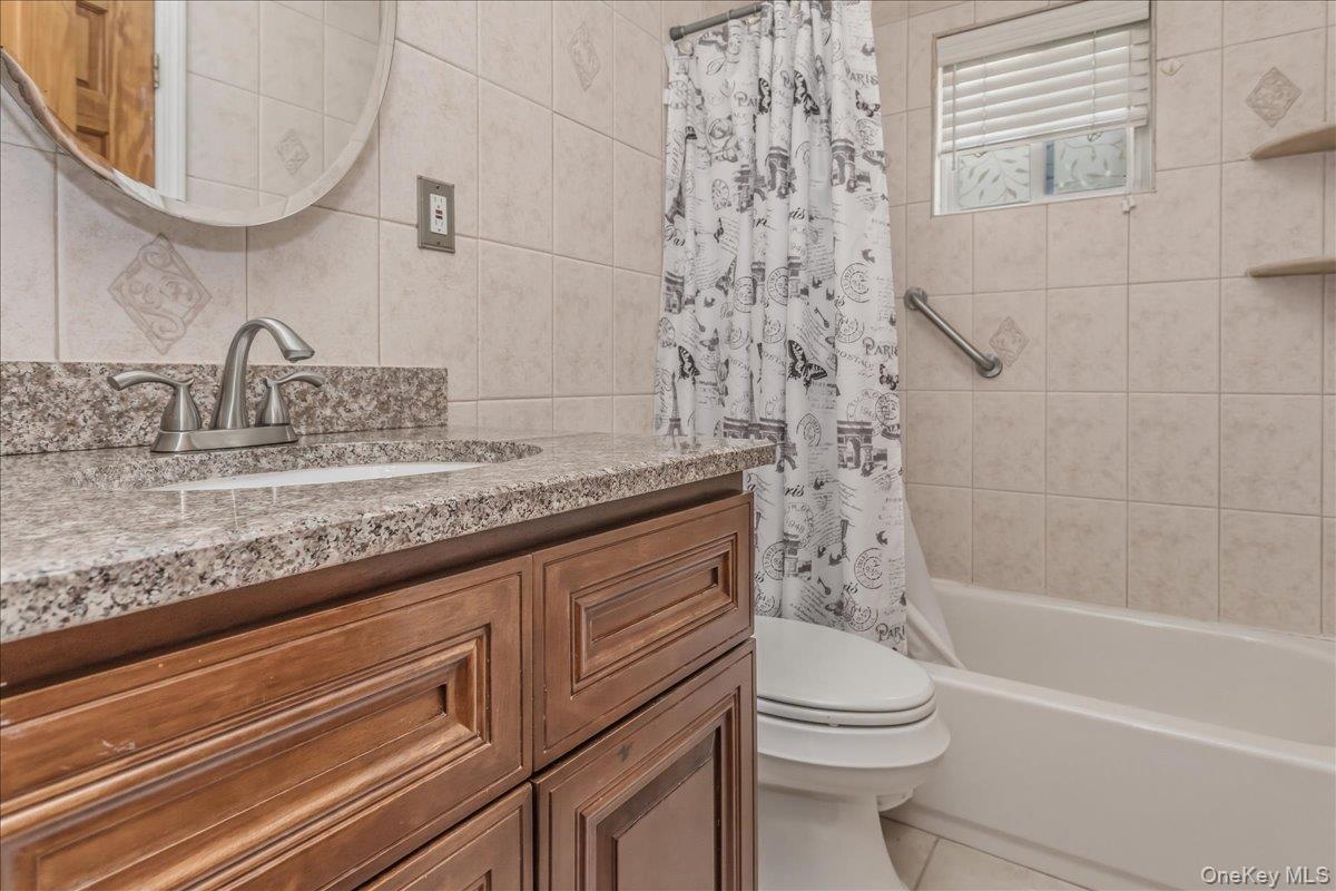 10752 Remington Street Property Photo 12