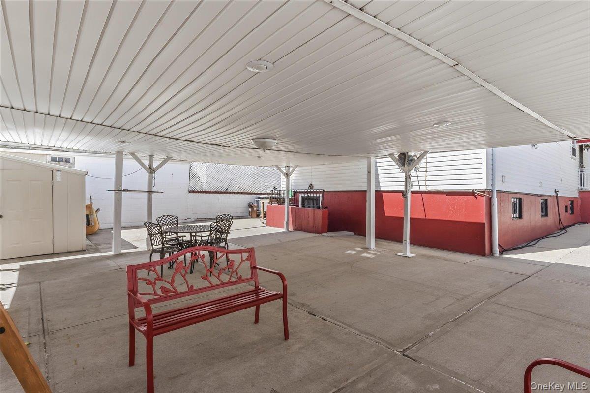10752 Remington Street Property Photo 30