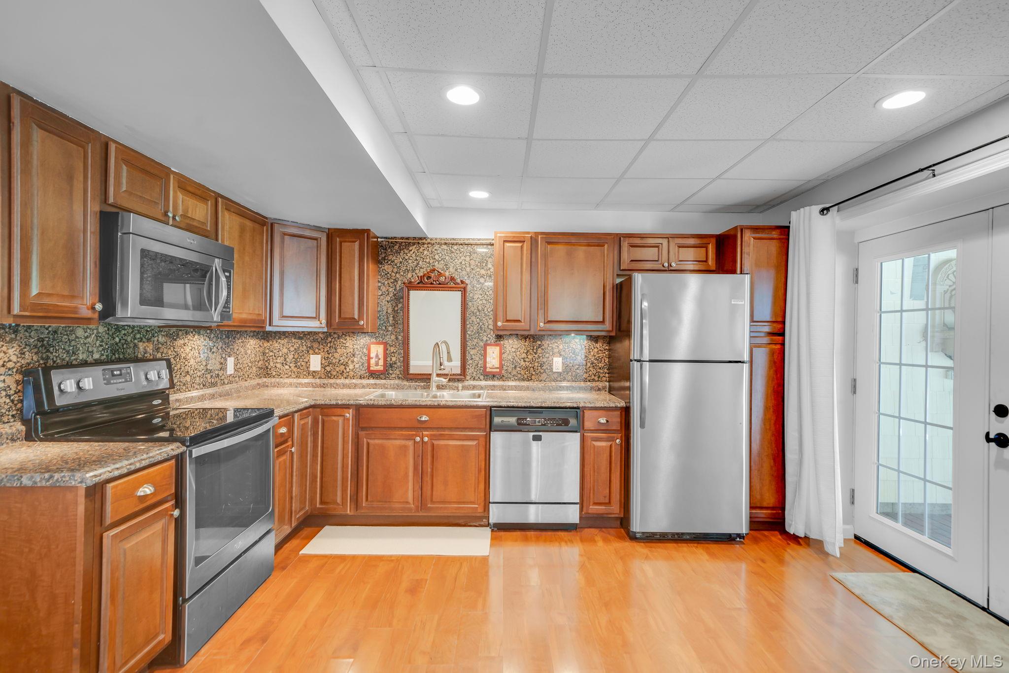 3 Dover Court Property Photo 35