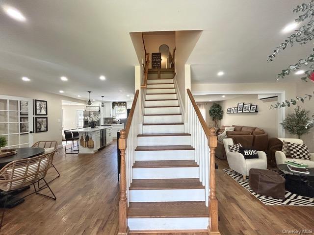 32 Morris Avenue Property Photo 15