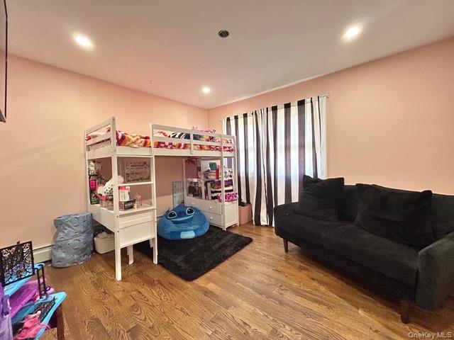 32 Morris Avenue Property Photo 31