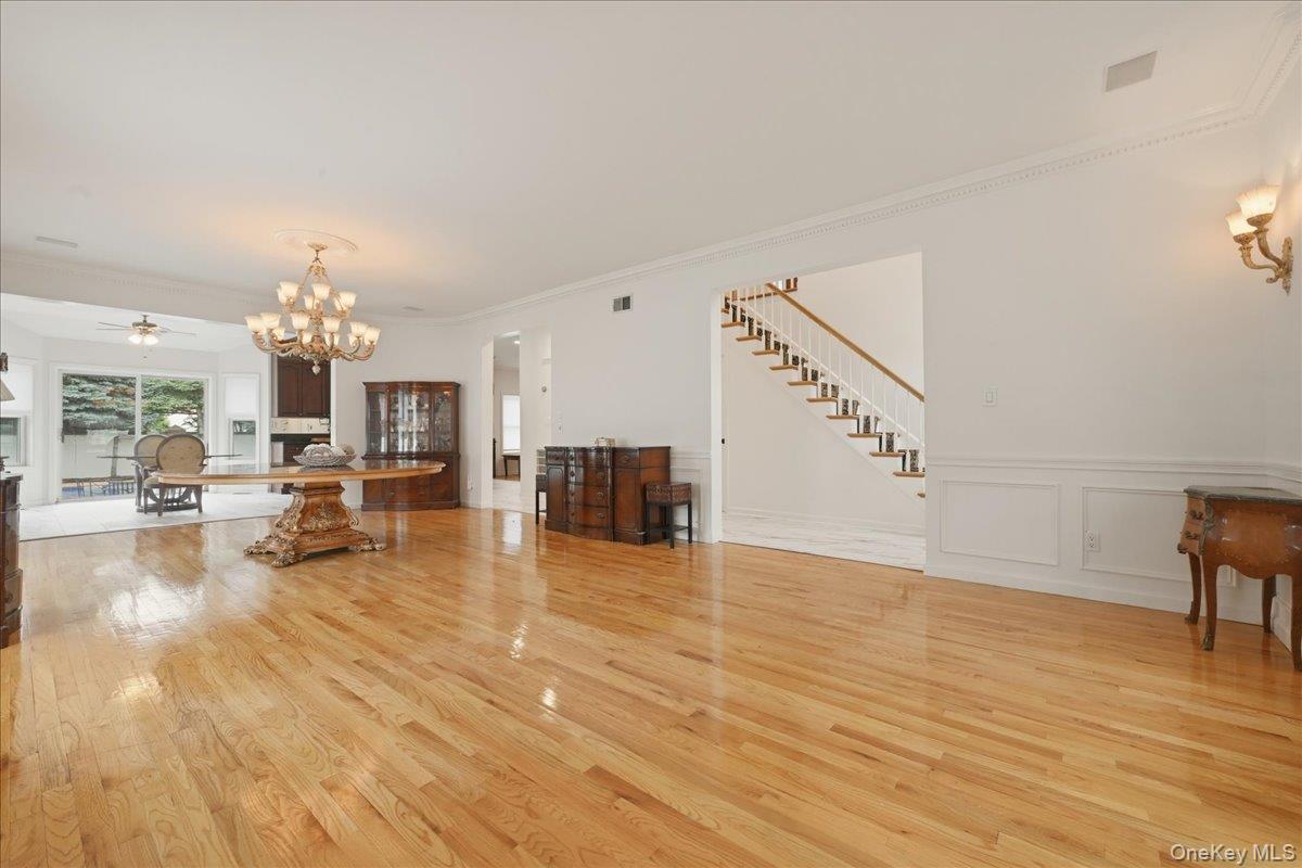 7 Laurel Lane Property Photo 8