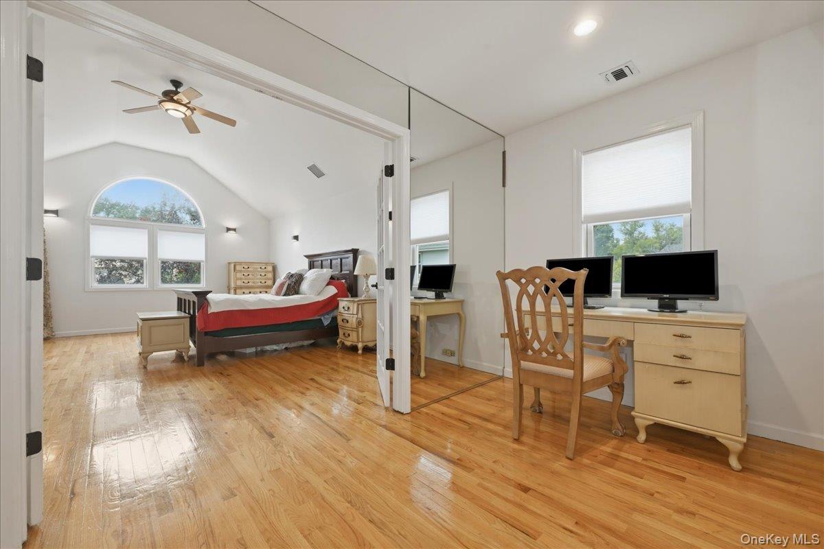 7 Laurel Lane Property Photo 27