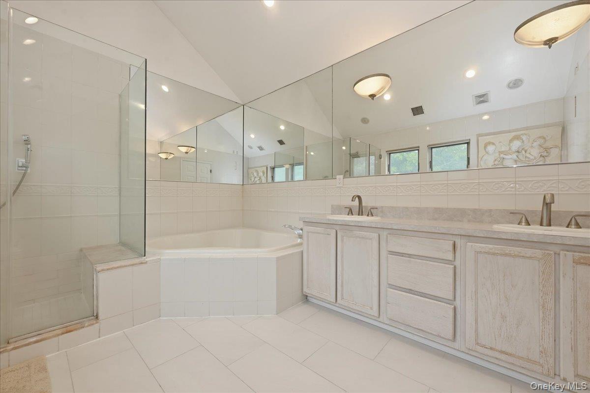 7 Laurel Lane Property Photo 30