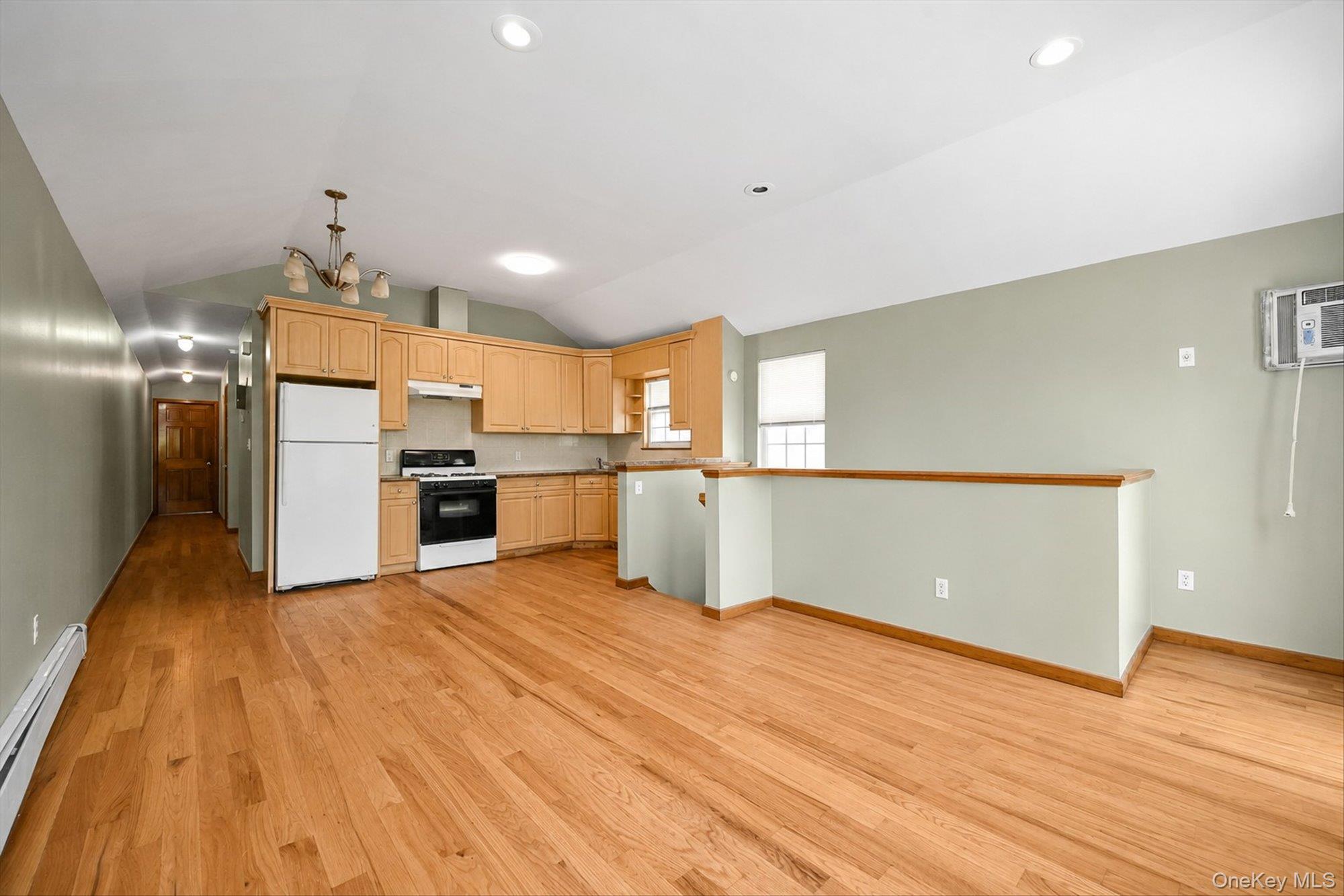 20-13 124th Street Property Photo 13