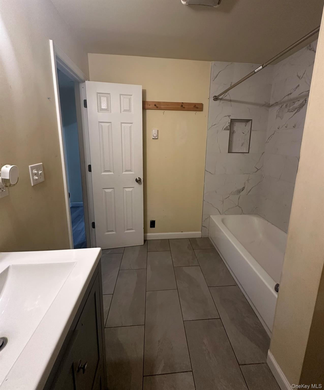 38 Merwin Clarke Road Property Photo 5