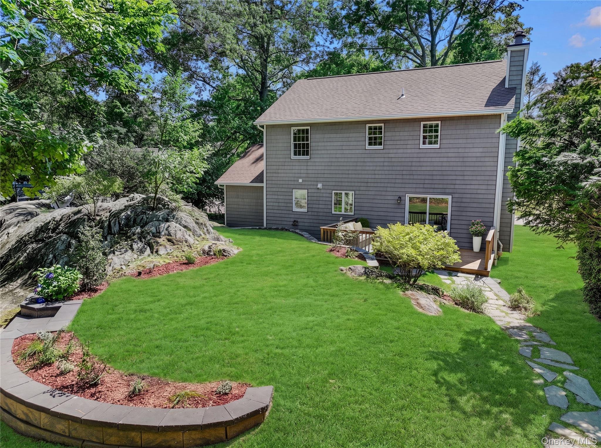 105 Huntley Drive Property Photo 32