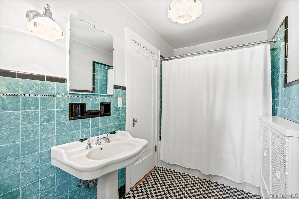 33 Maple Hill Drive Property Photo 18