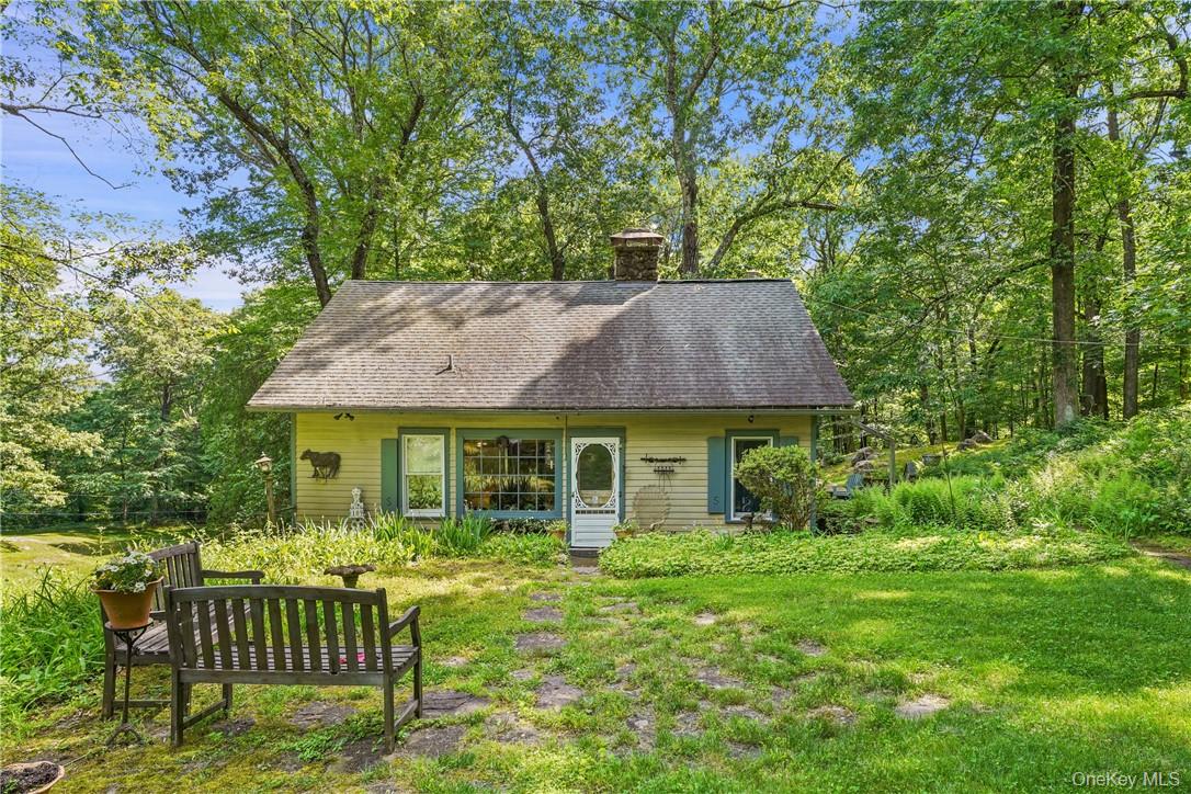 1028892 Property Photo 2