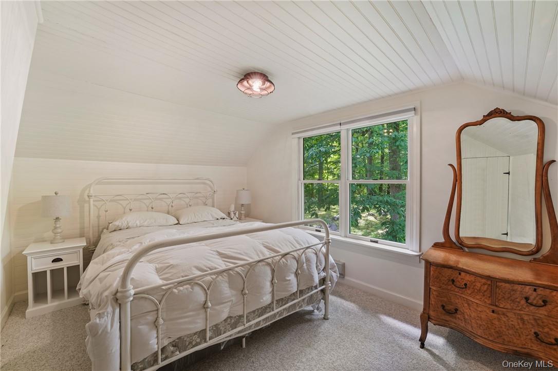1028892 Property Photo 12